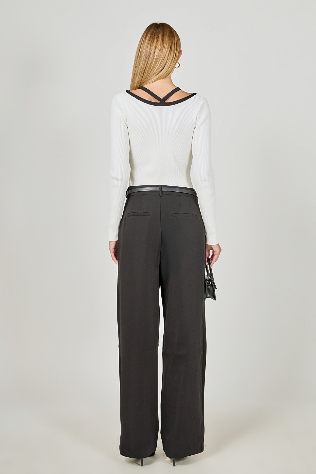 ENDLESS ROSE - Knit Cutout Halter Top - SWEATERS & KNITS available at Objectrare