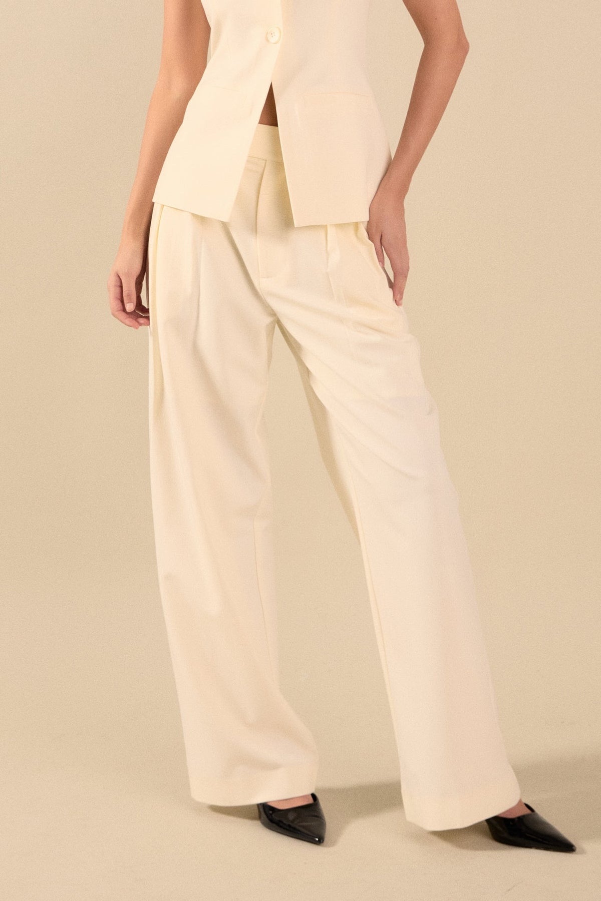 ENDLESS ROSE - Lexy Relaxed Mid Rise Pleated Wide leg Trousers - PANTS available at Objectrare