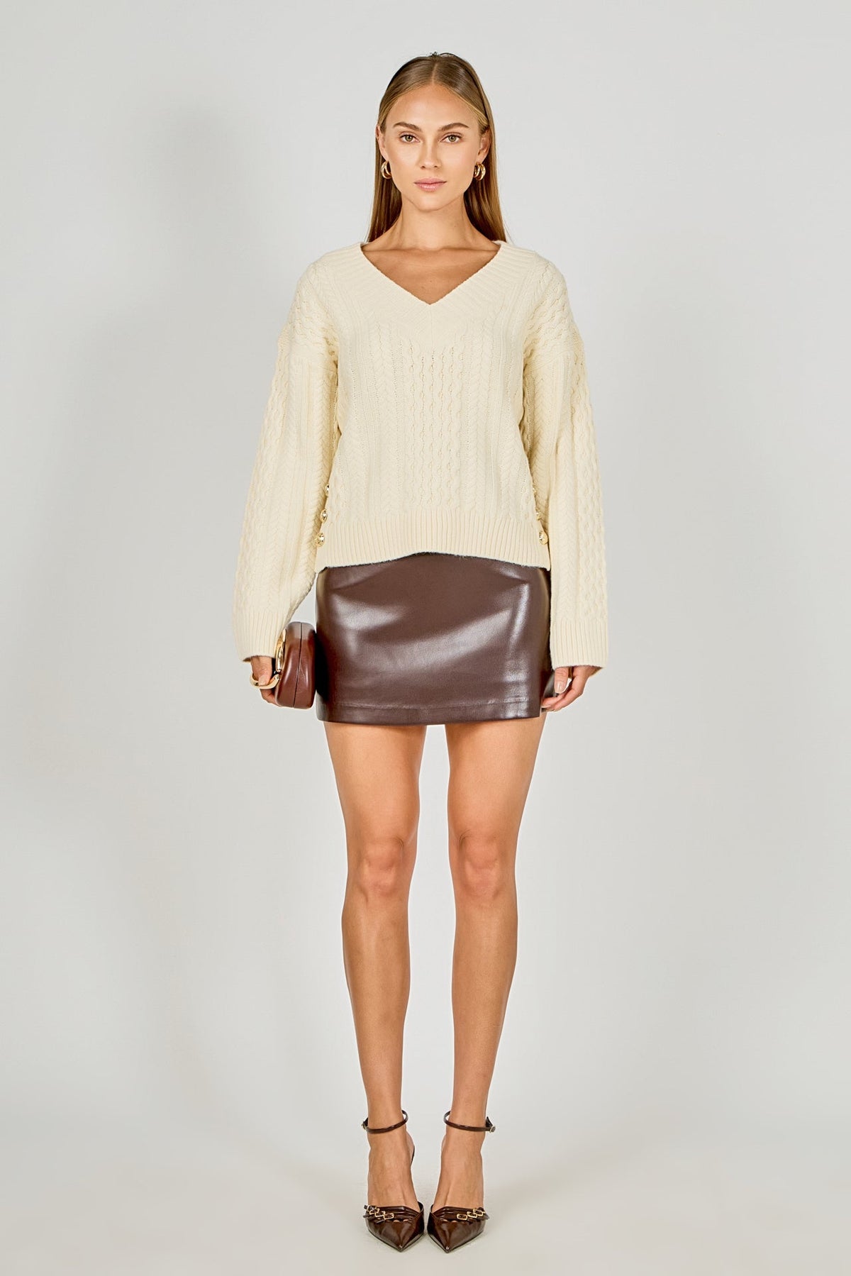 ENDLESS ROSE - Cable Knit V-Neck Long Sleeve Sweater - SWEATERS & KNITS available at Objectrare