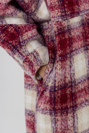 Oversize Plaid Long Coat with U hemline