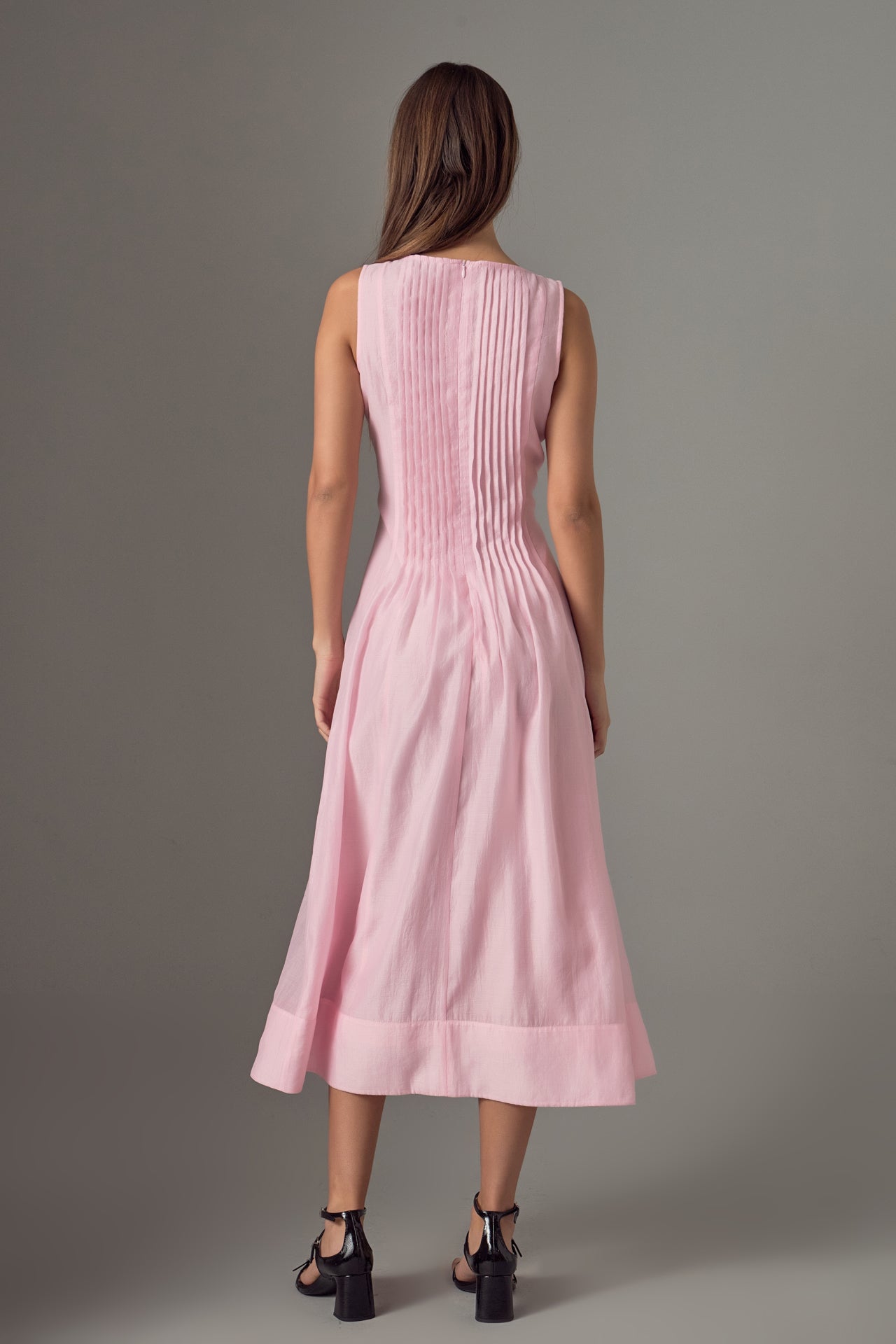 ENDLESS ROSE - Annabelle Organza Pintuck Sleeveless Midi Dress - DRESSES available at Objectrare