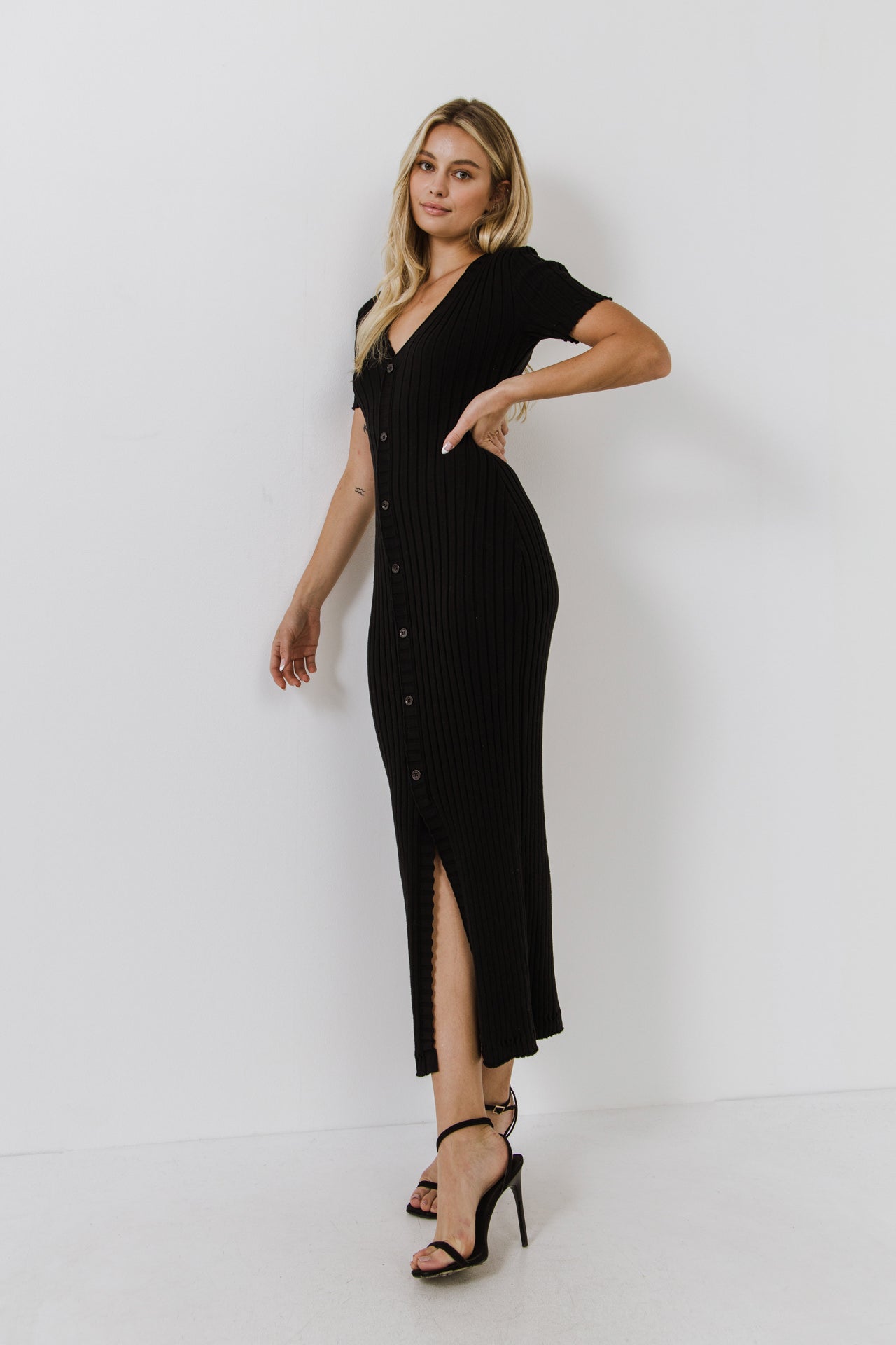 ENDLESS ROSE - Button down Knit Maxi Dress - DRESSES available at Objectrare