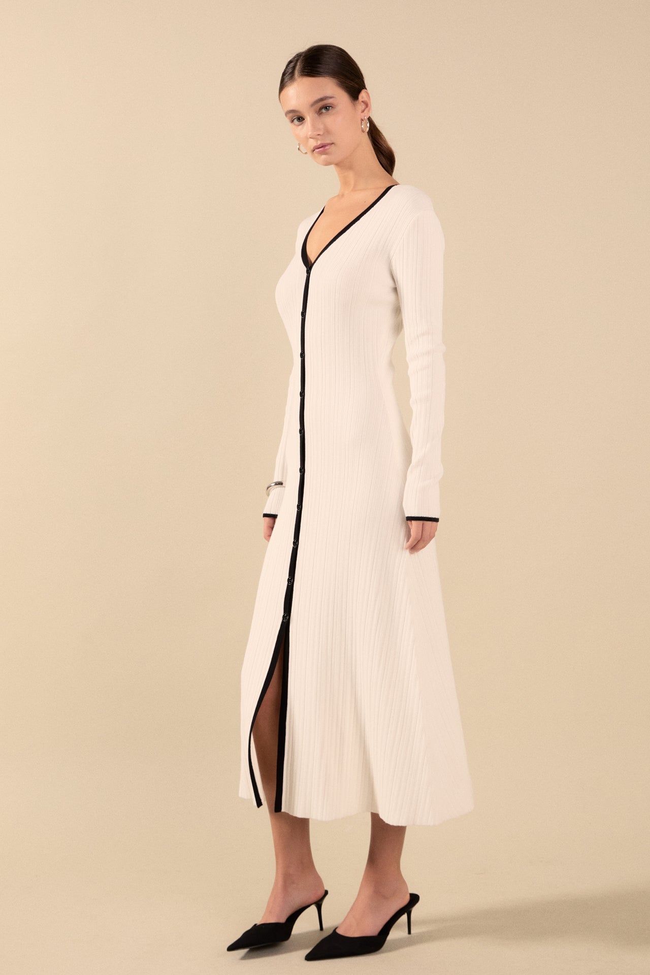 ENDLESS ROSE - Valerie Contrast Buttoned Sweater Knit Midi Dress - DRESSES available at Objectrare