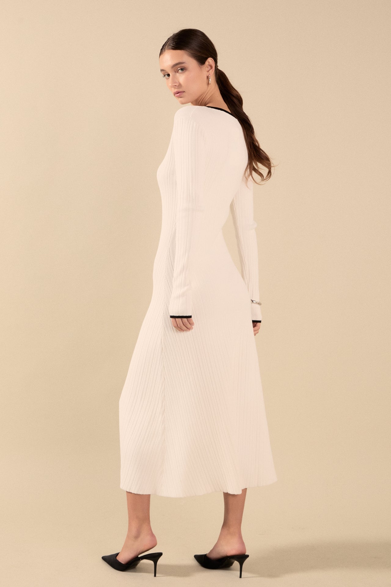 ENDLESS ROSE - Valerie Contrast Buttoned Sweater Knit Midi Dress - DRESSES available at Objectrare