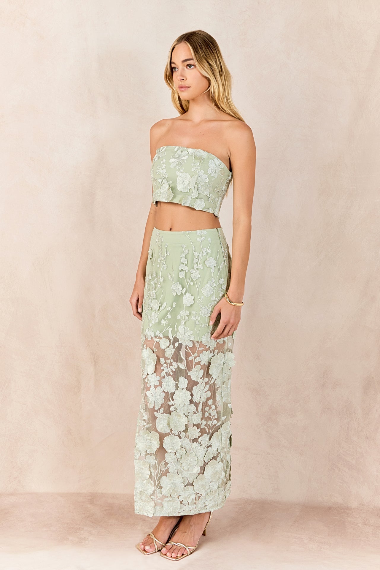 Floral Embroidered Midi Skirt
