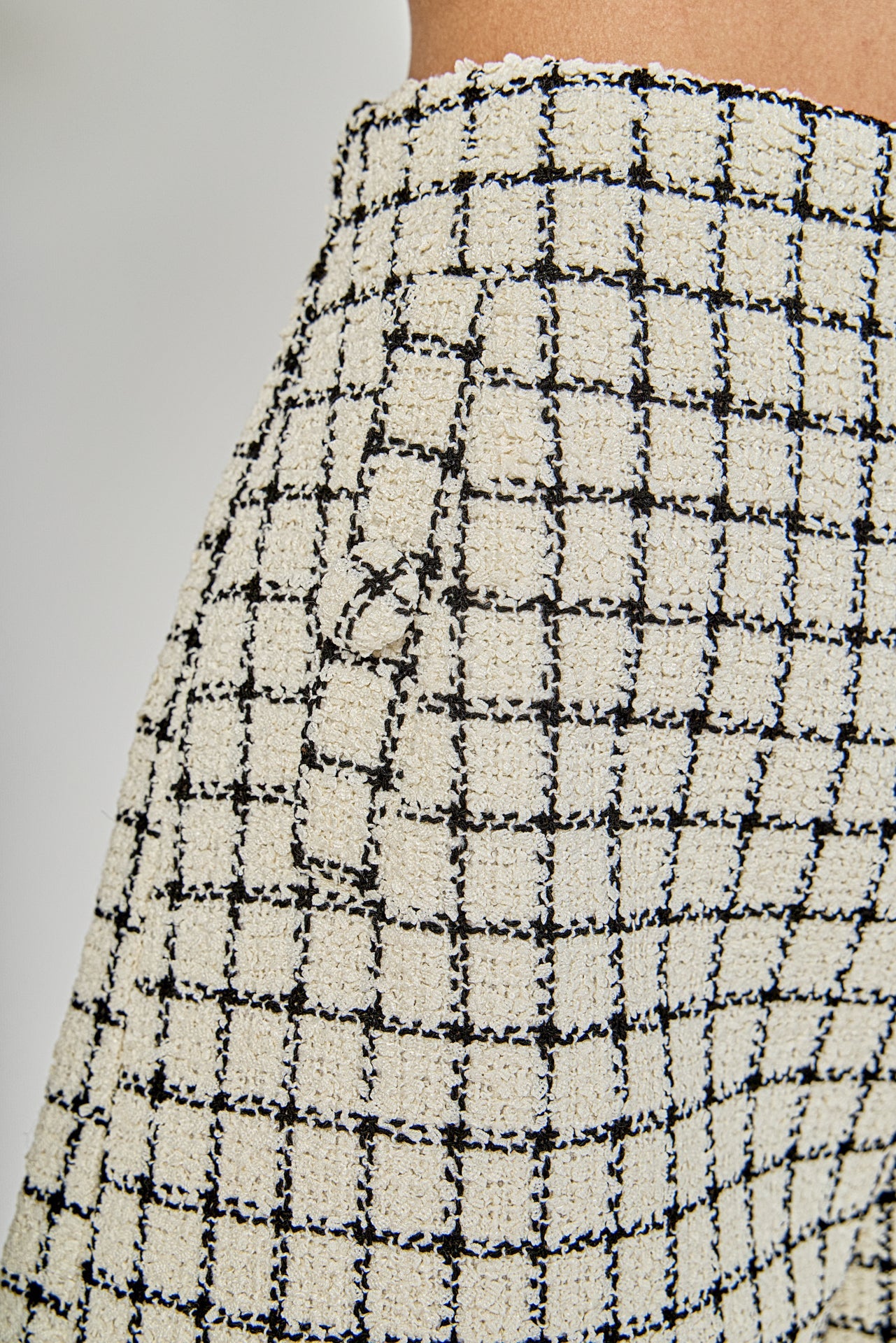 ENDLESS ROSE - Boucle Tweed Check Shorts - SHORTS available at Objectrare