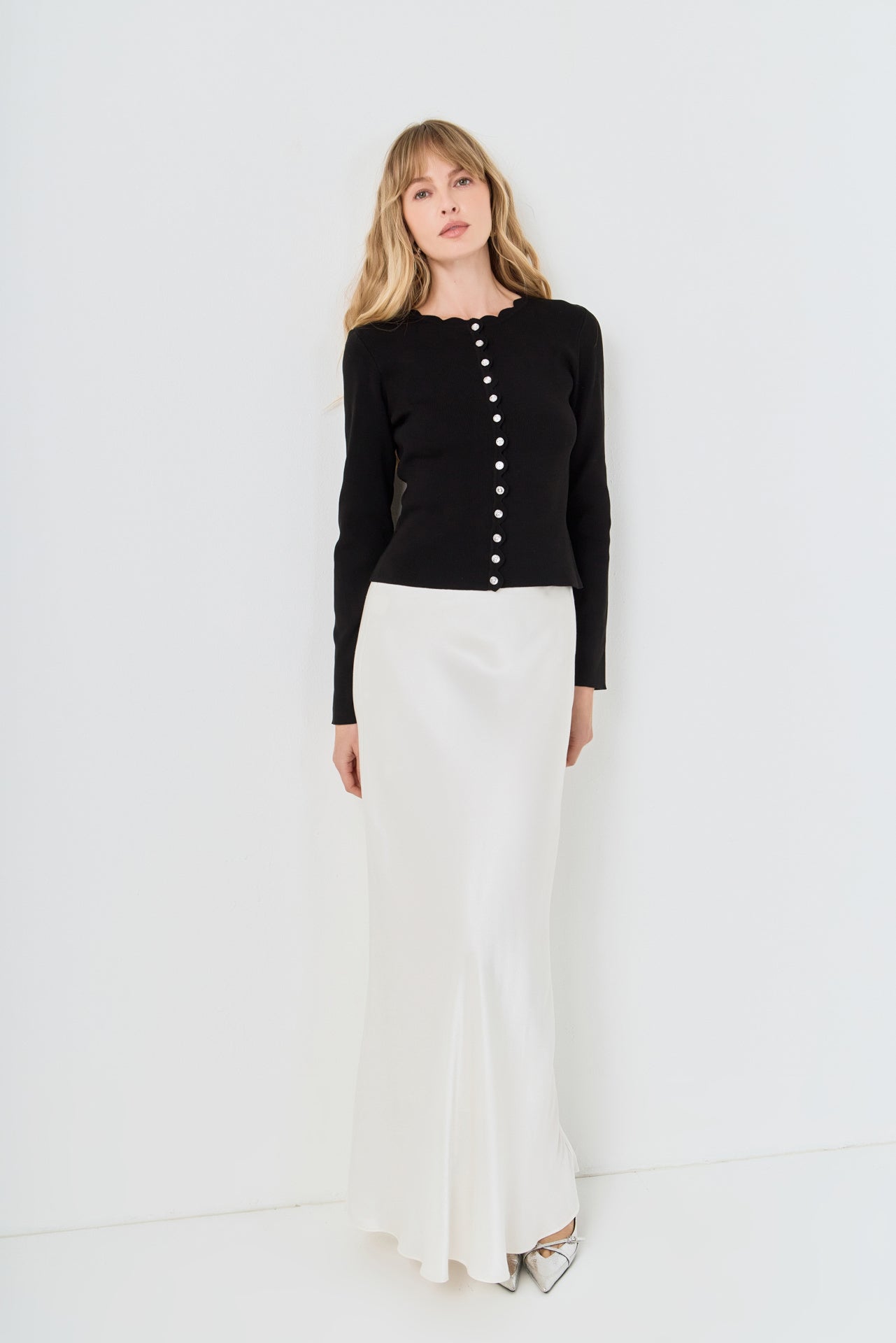 Scalloped Accent Split Long Cardigan