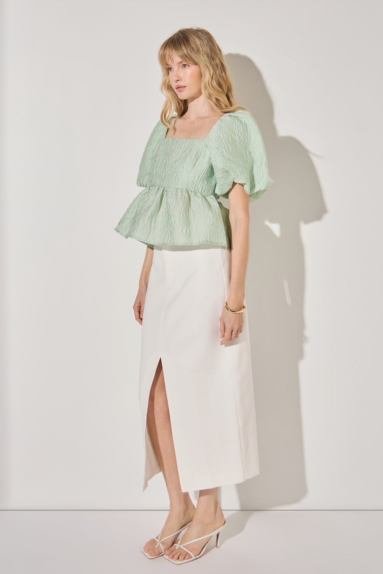 LA'VEN - Jacquard Puff Sleeve Open Back Top - TOPS available at Objectrare