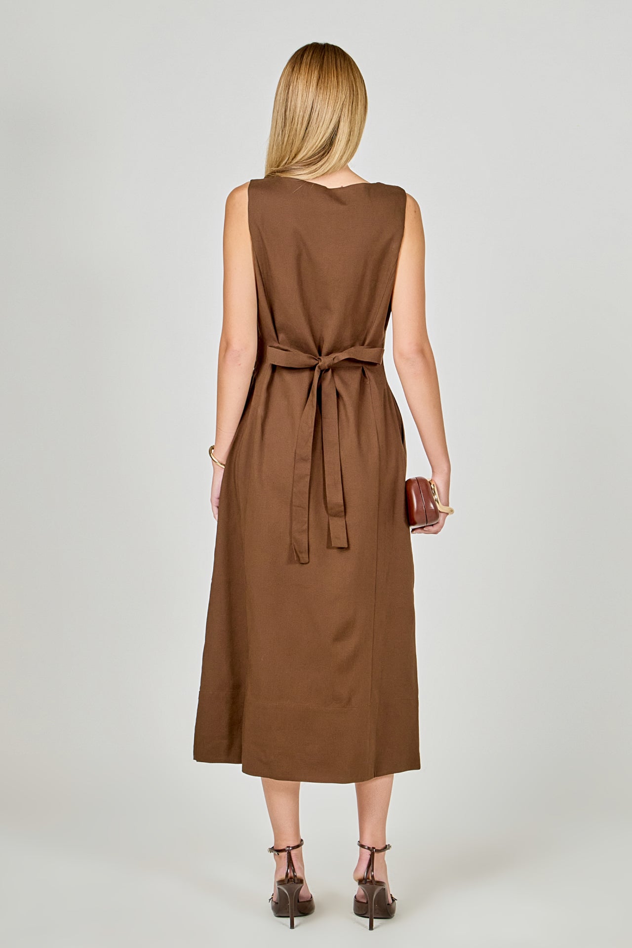 Boat Neck Buttoned Midi Dress