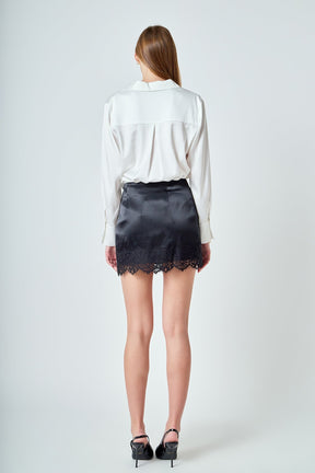 Lace Trim Mini Skirt
