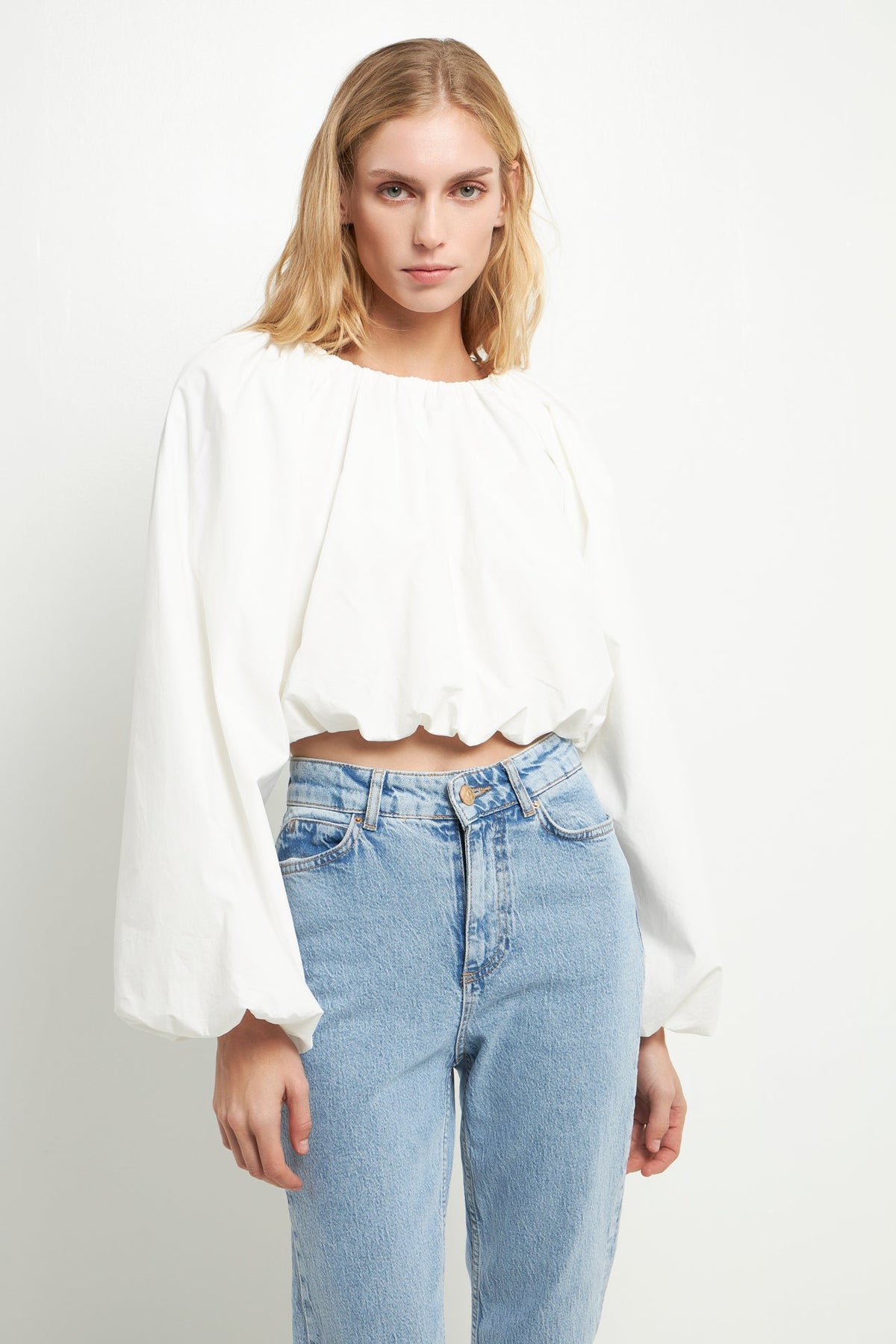 Cropped Blouson Long Sleeve Top
