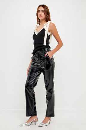 Accent Ribbon Tie Top