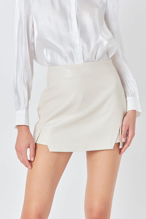 ENDLESS ROSE - Faux Leather Front Slits Skort - SKORTS available at Objectrare