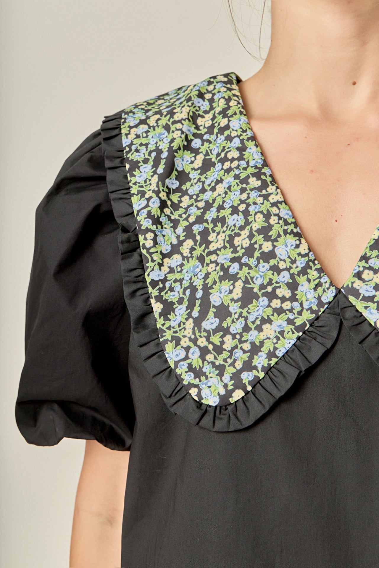 Floral Collar Detail Mini Dress