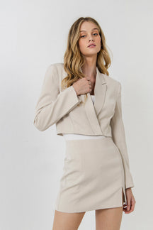 Cropped Boxy Blazer