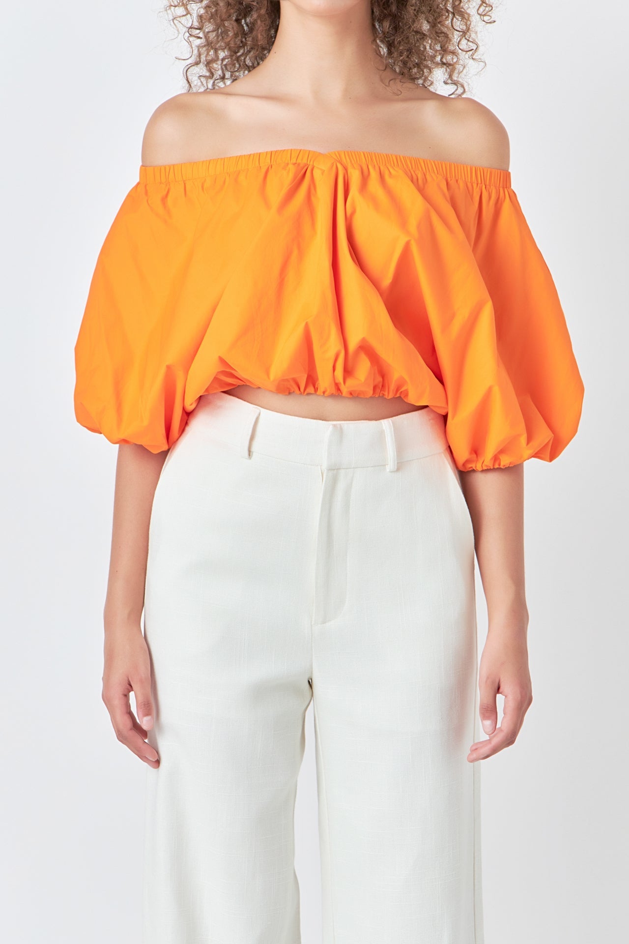 Cropped V-neckline Puff Top