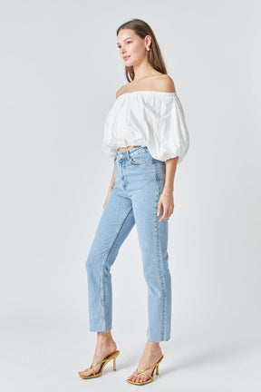 Cropped V-neckline Puff Top