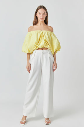 Cropped V-neckline Puff Top