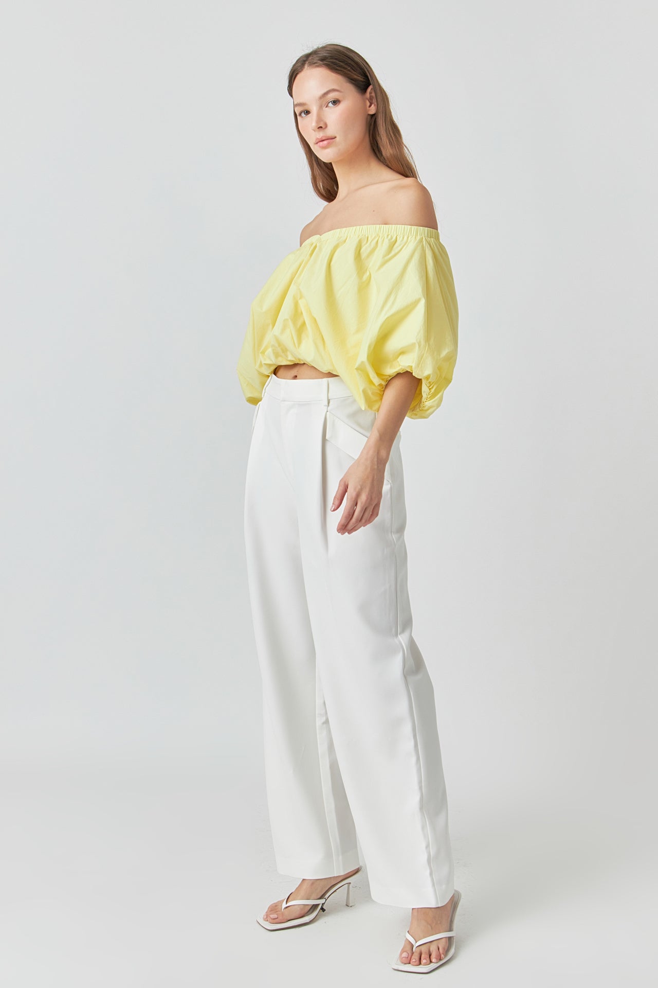 ENDLESS ROSE - Cropped V-neckline Puff Top - TOPS available at Objectrare