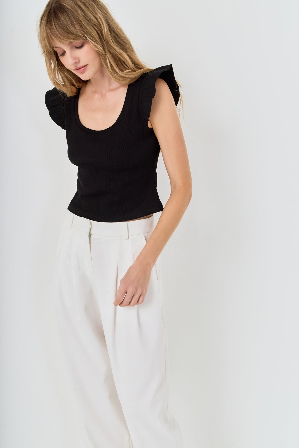 U-neckline Ribbed Knit Top