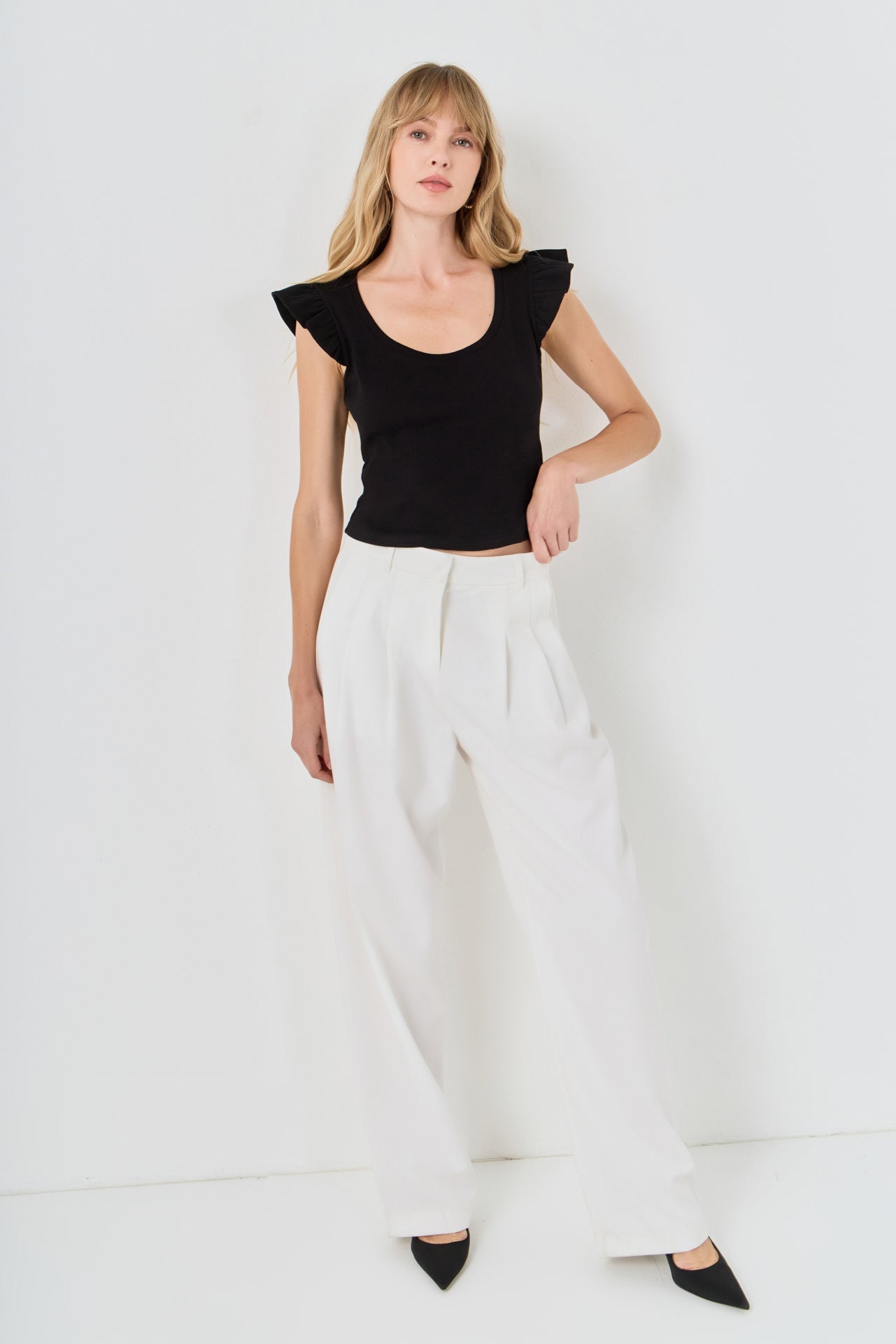 U-neckline Ribbed Knit Top