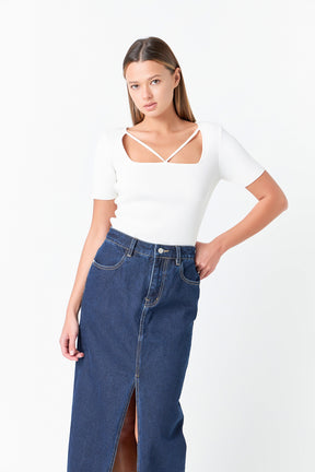 GREY LAB - Cut-out Detail Short Sleeve Knit Top - TOPS available at Objectrare