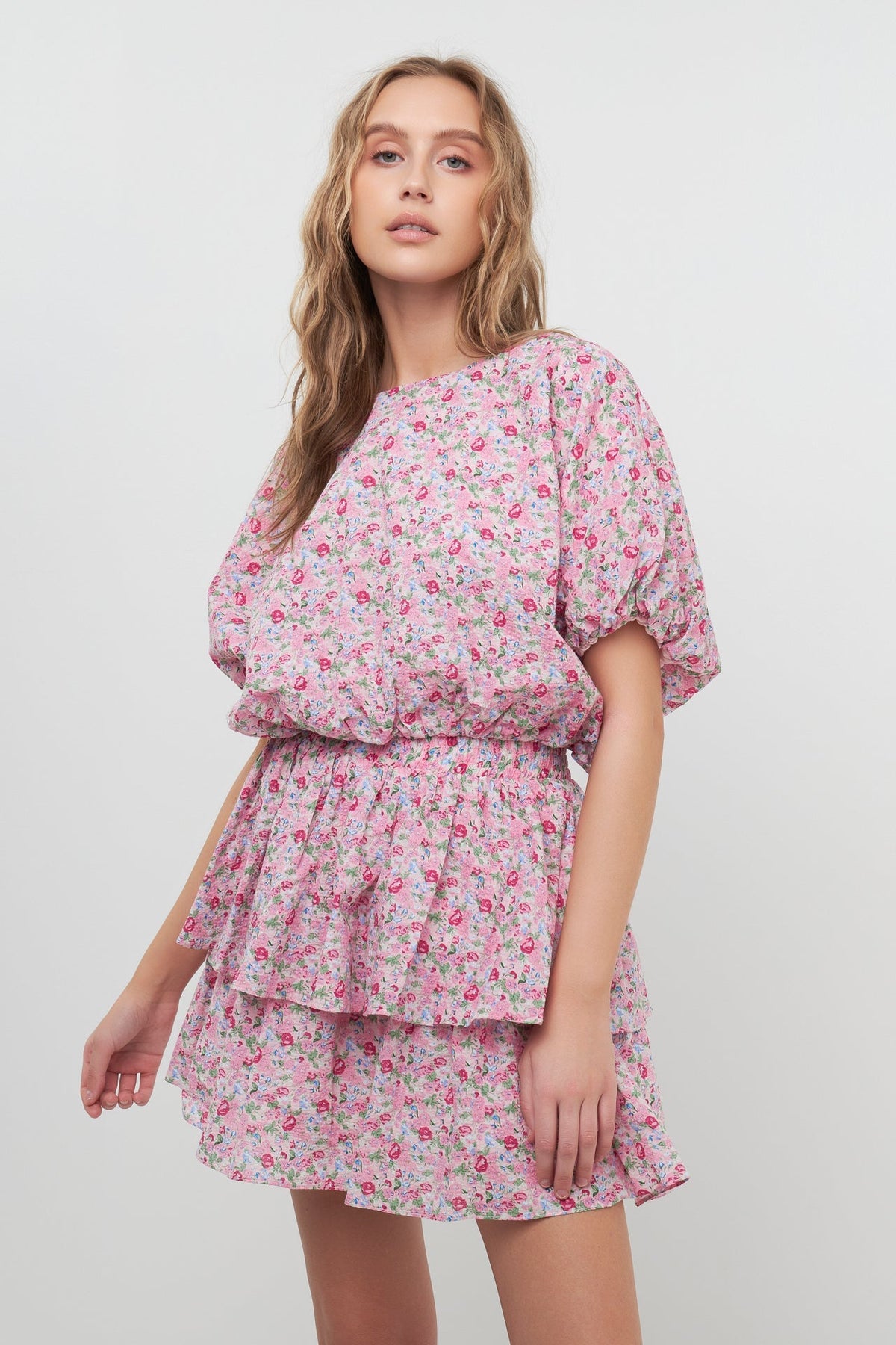 FREE THE ROSES - Voluminous Crop Top - TOPS available at Objectrare