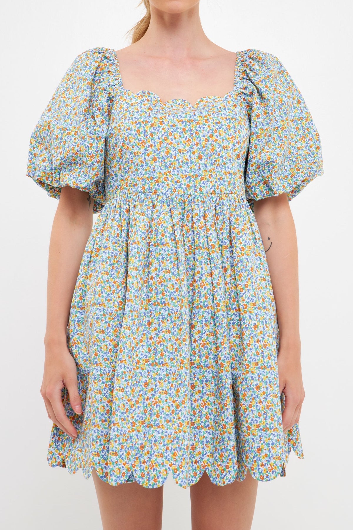 FREE THE ROSES - Floral Puff Sleeve Mini Dress - DRESSES available at Objectrare