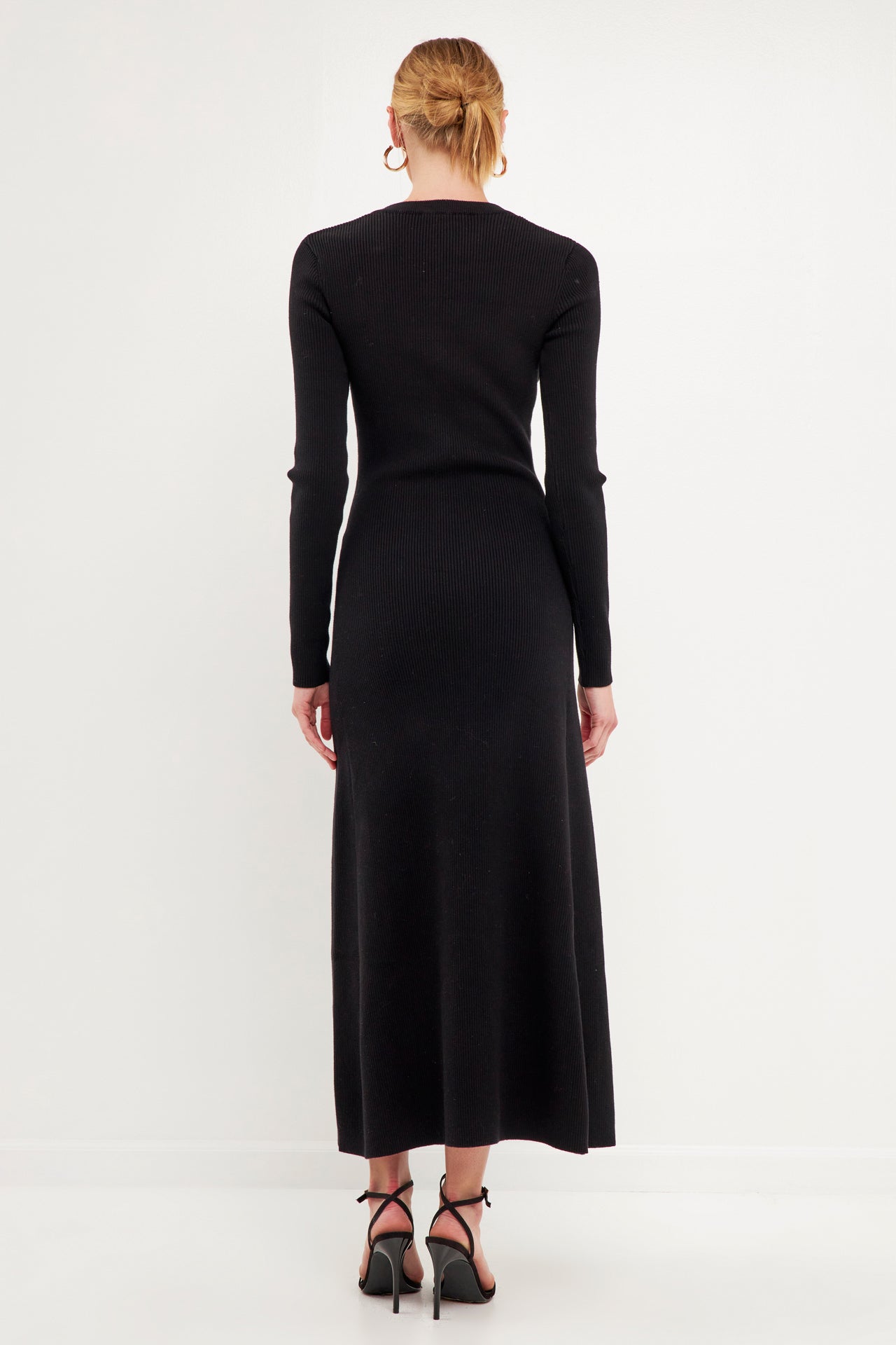 ENDLESS ROSE - Premium Button-Down Maxi Dress - DRESSES available at Objectrare