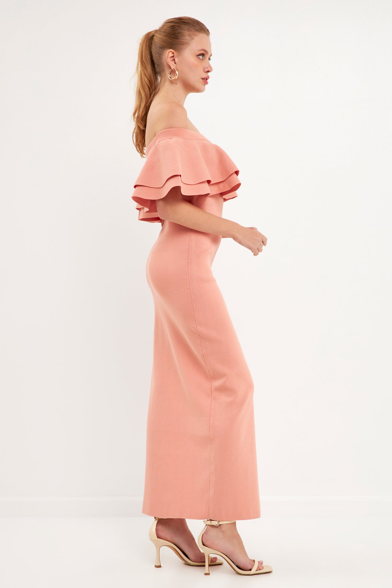 Off the Shoulder Ruffle Maxi Dress