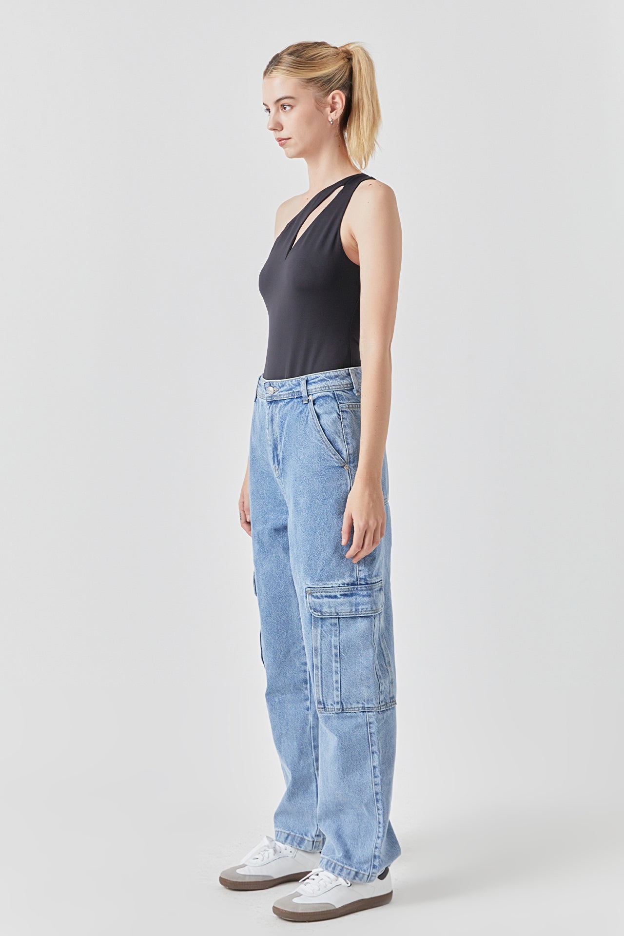 GREY LAB - Baggy Cargo Jeans - JEANS available at Objectrare
