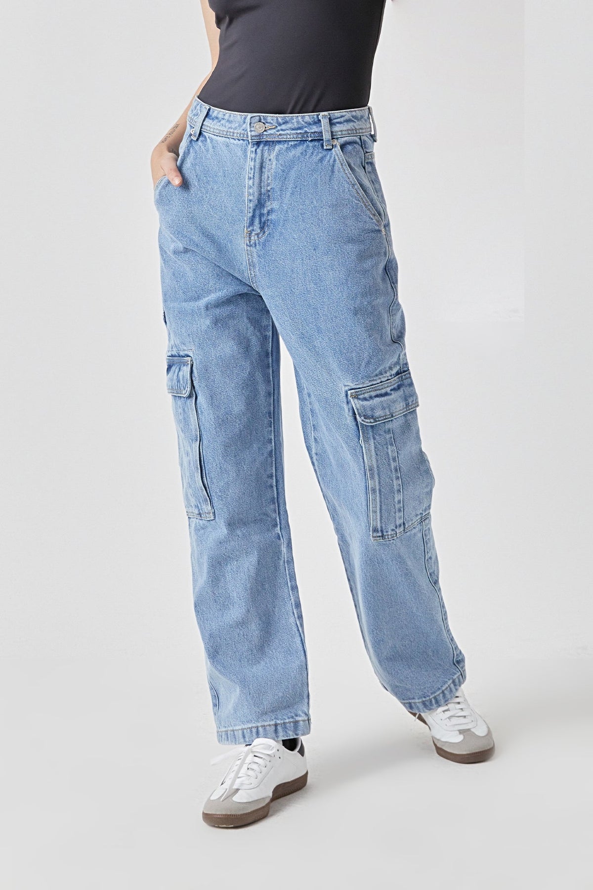 GREY LAB - Baggy Cargo Jeans - JEANS available at Objectrare