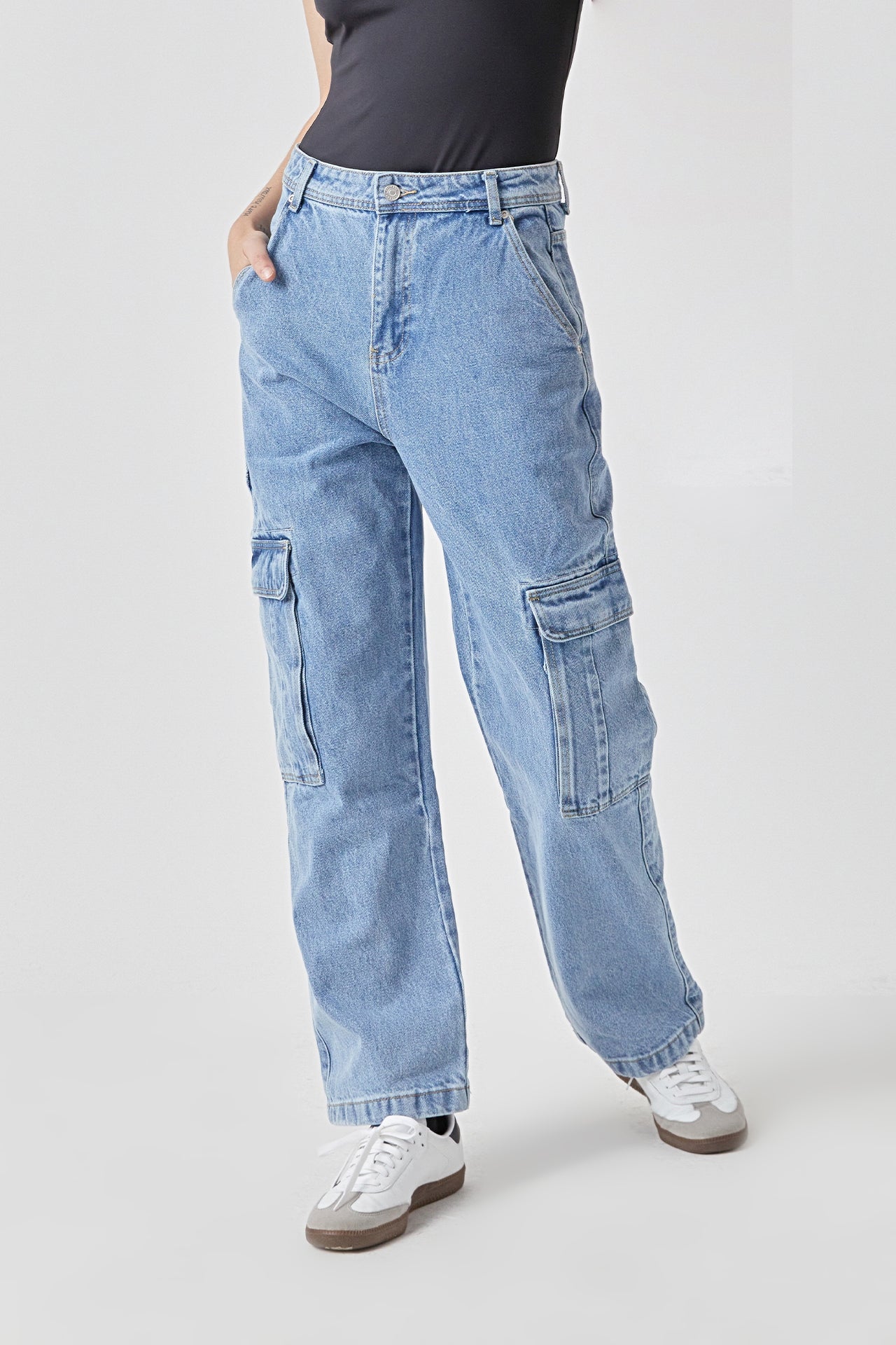 GREY LAB - Baggy Cargo Jeans - JEANS available at Objectrare