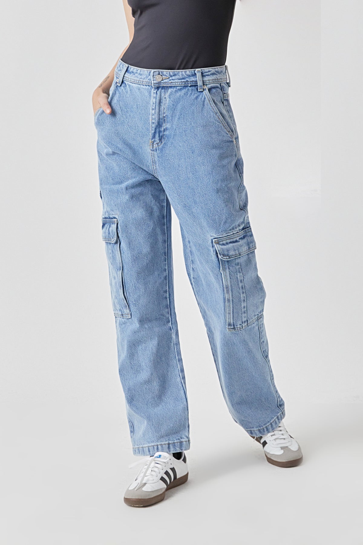 GREY LAB - Grey Lab - Baggy Cargo Jeans - JEANS available at Objectrare