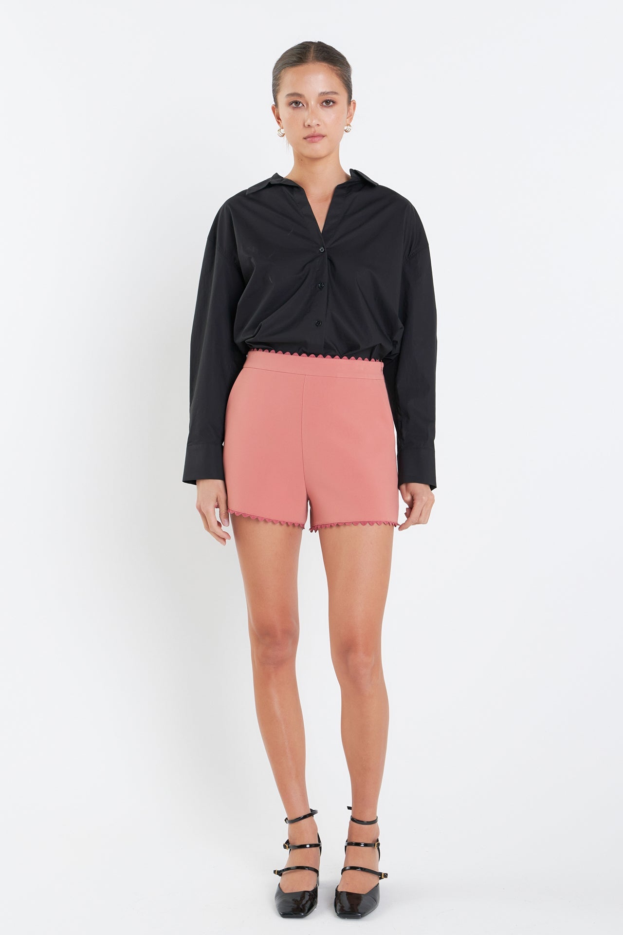 ENGLISH FACTORY - Rickrack Edge Short - SHORTS available at Objectrare
