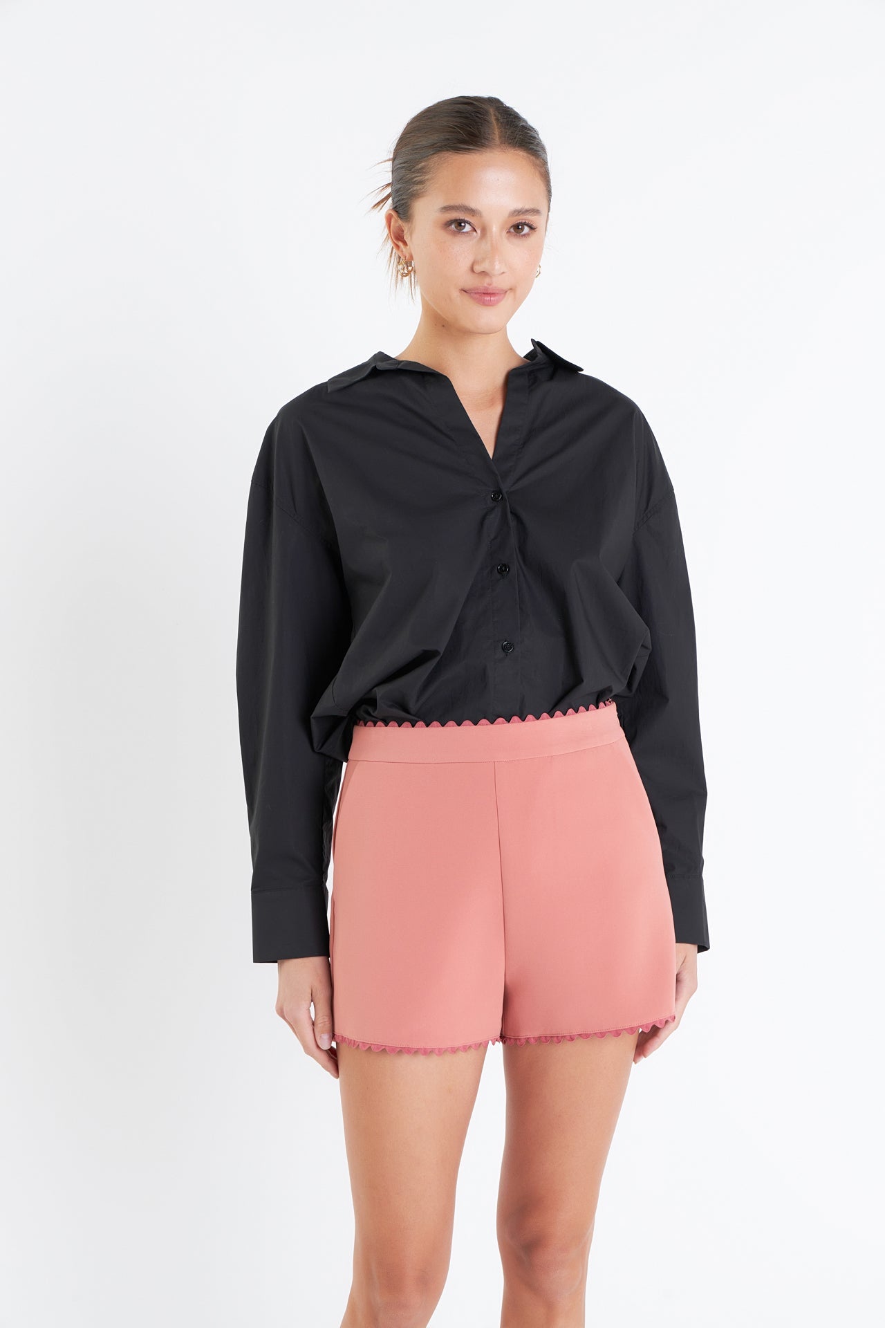 ENGLISH FACTORY - Rickrack Edge Short - SHORTS available at Objectrare