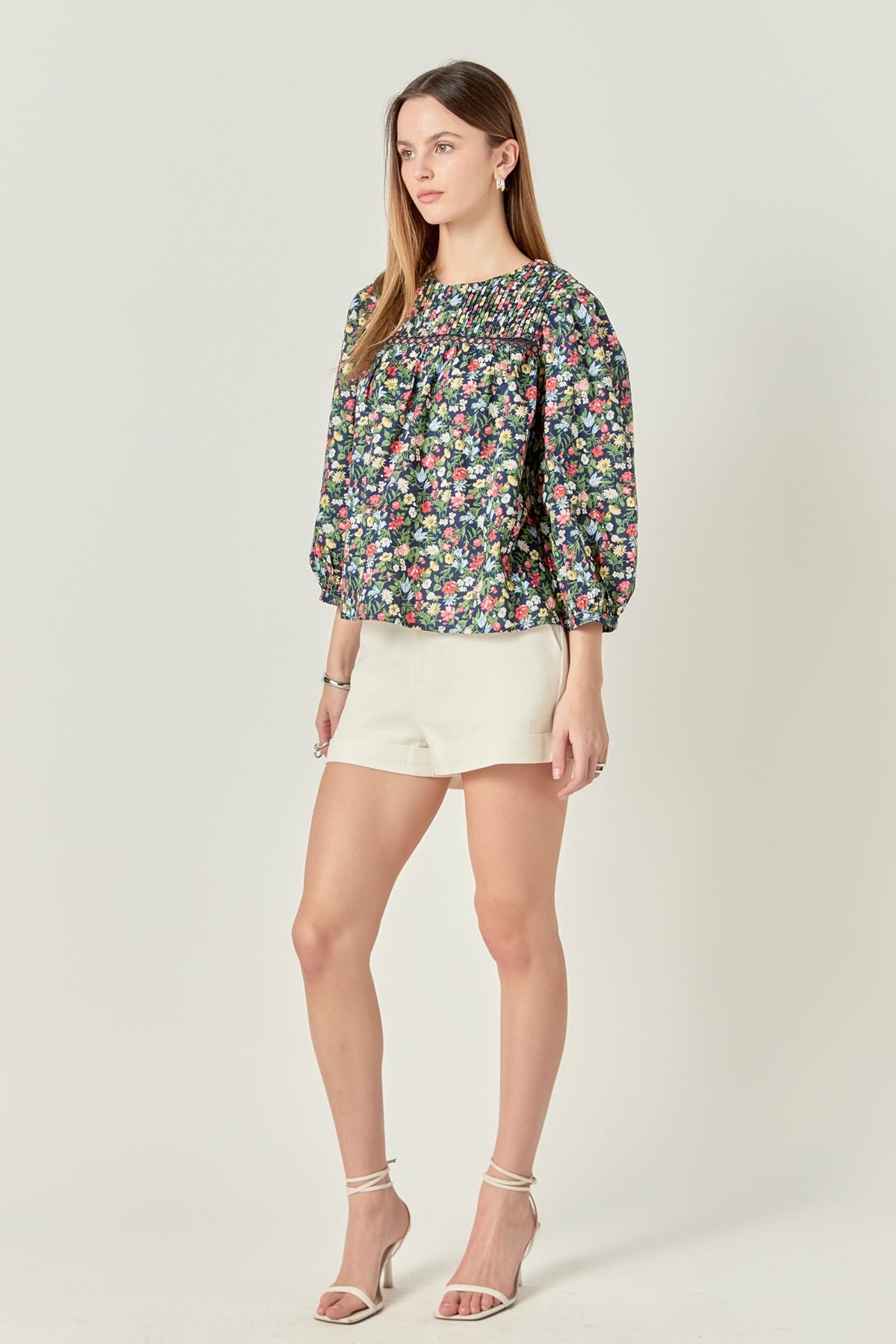 Floral Print Pintuck Detail Top