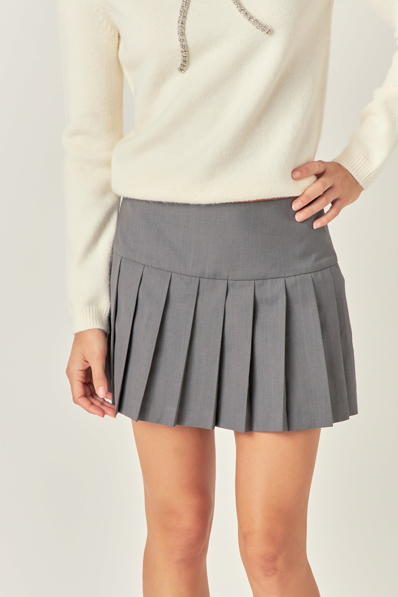 ENGLISH FACTORY - Pleats Detailed Mini Skort - SKORTS available at Objectrare