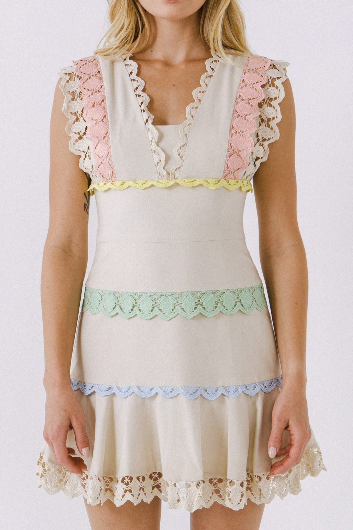 ENDLESS ROSE - Colorblock Trim Mini Dress - DRESSES available at Objectrare