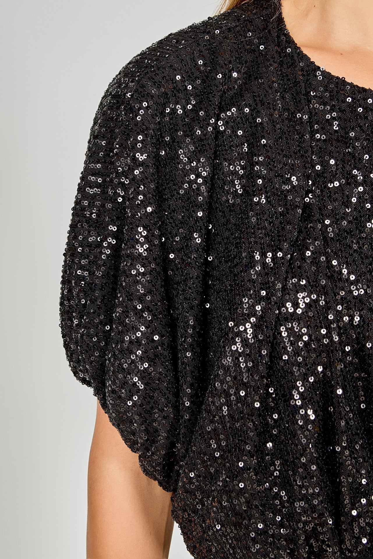 ENDLESS ROSE - Sequins Cropped Puff Top - TOPS available at Objectrare