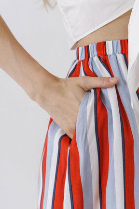 LA'VEN - Stripe Elastic Waist Shorts - SHORTS available at Objectrare