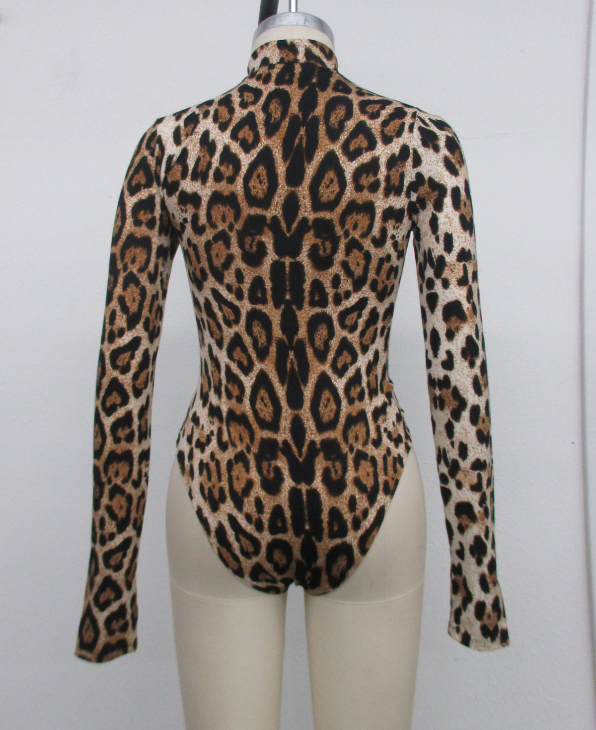 LA'VEN - Leopard Pattern Bodysuit - TOPS available at Objectrare