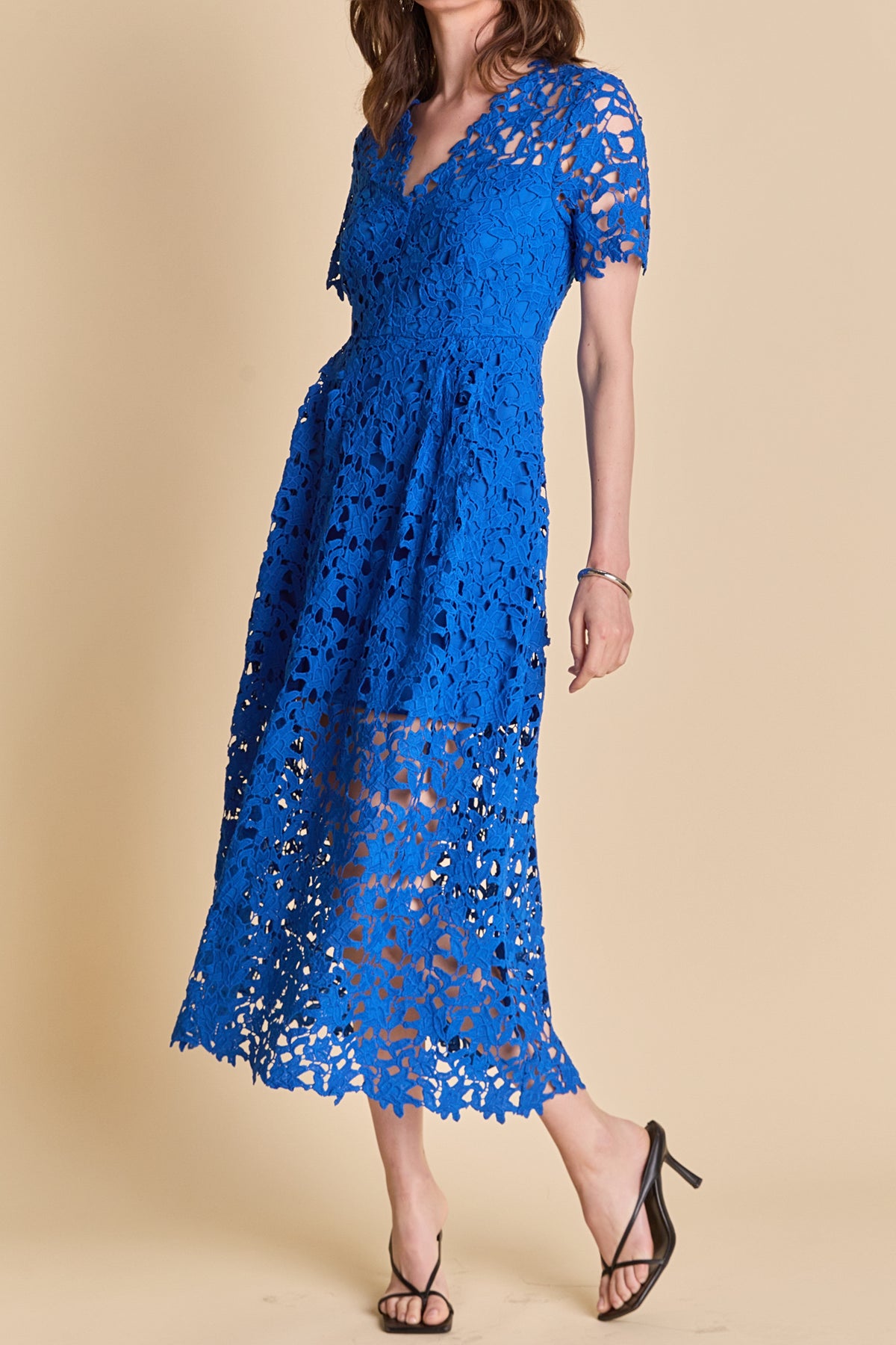 All Over Lace Short Sleeves Midi Dress