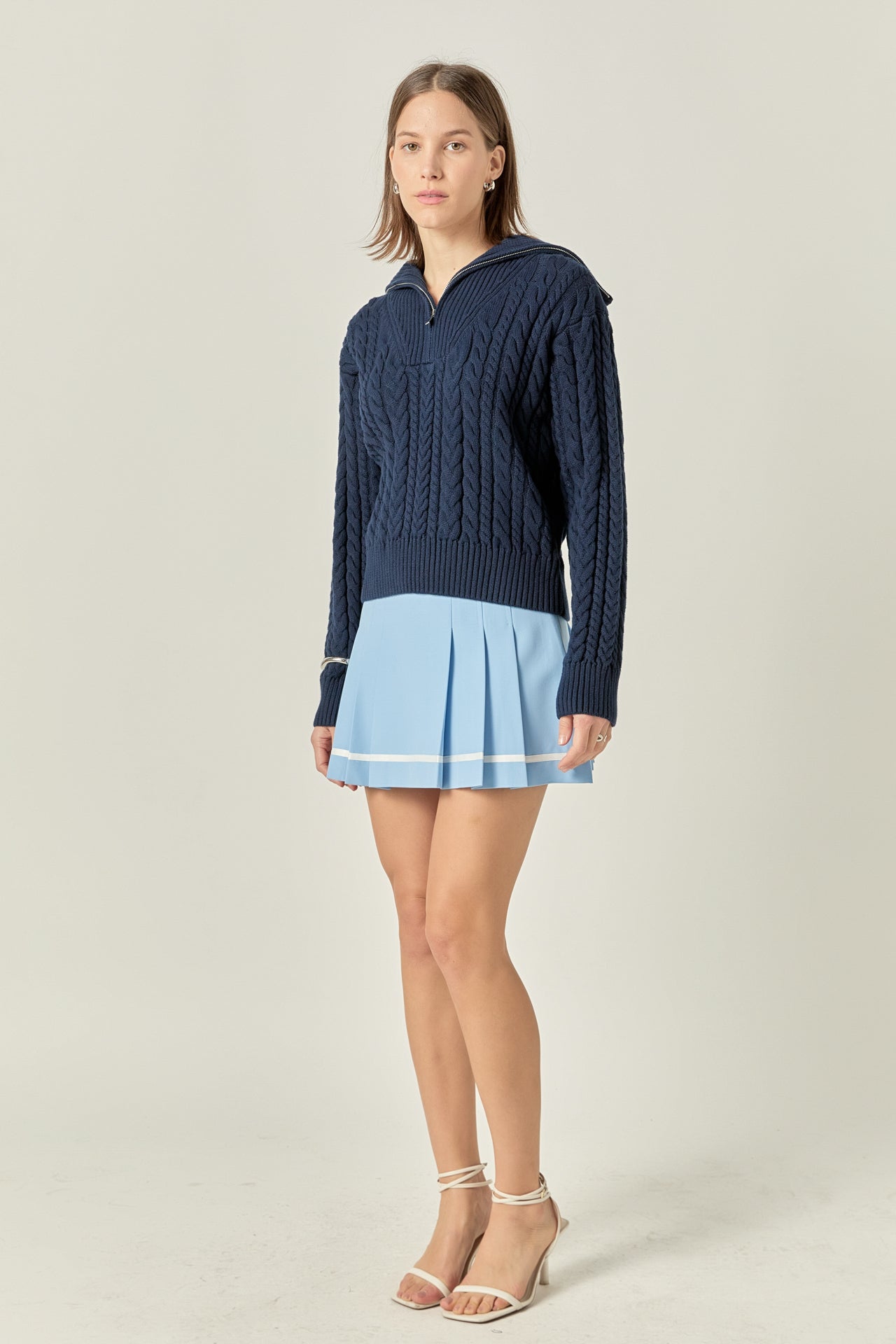 Pleated Contrast Mid Rise Skorts