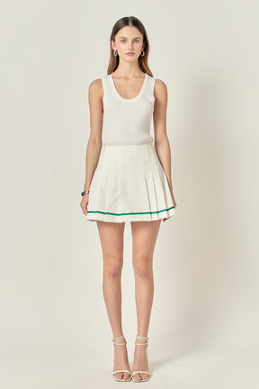 Pleated Contrast Mid Rise Skorts