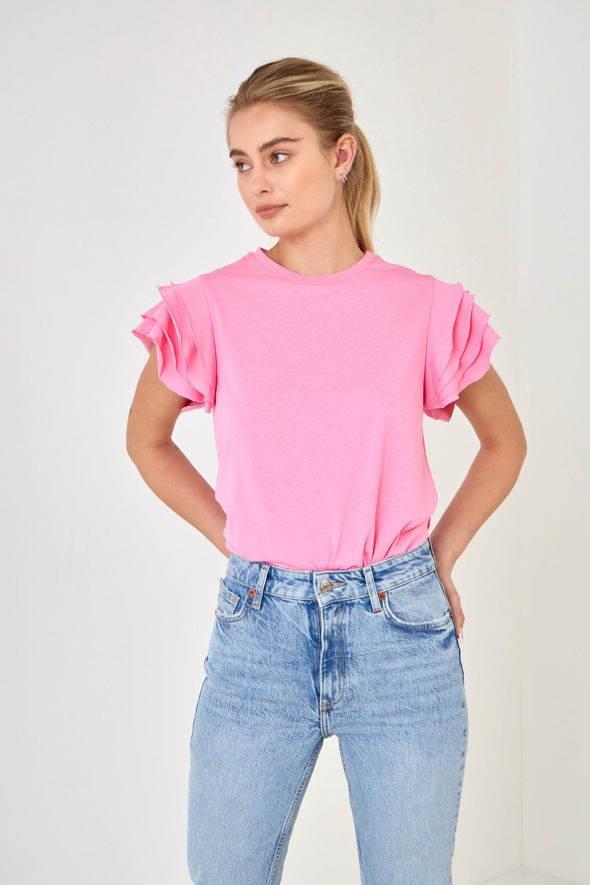 SHORT SLEEVE TEE W/ RUFFLE