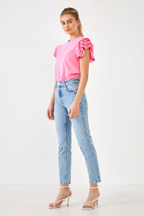 SHORT SLEEVE TEE W/ RUFFLE