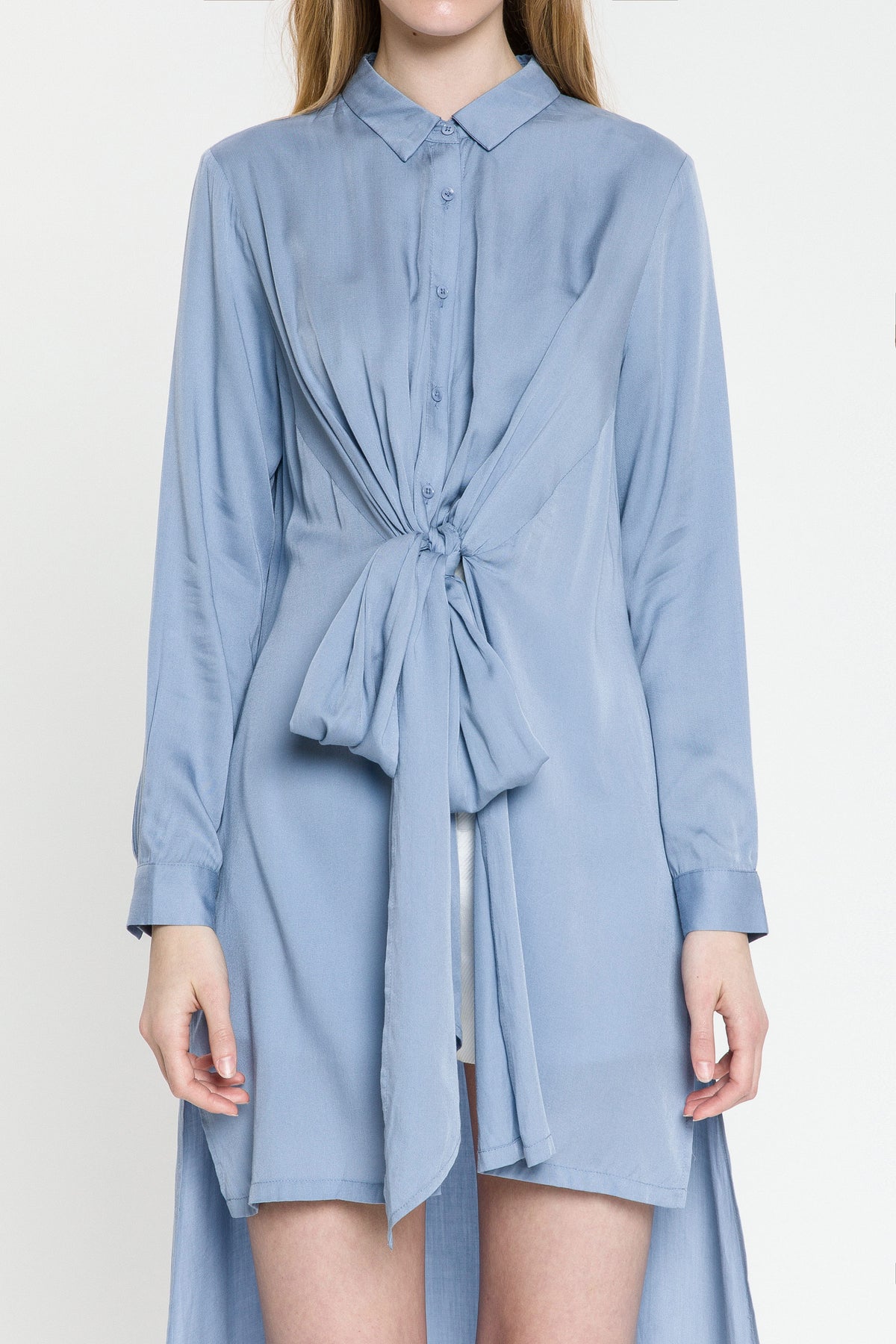 Long Flowing Shirt With Bow