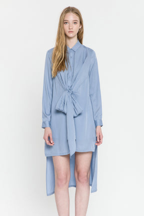 Long Flowing Shirt With Bow