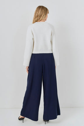 GREY LAB - Cropped V-Neck Sweater - SWEATERS & KNITS available at Objectrare